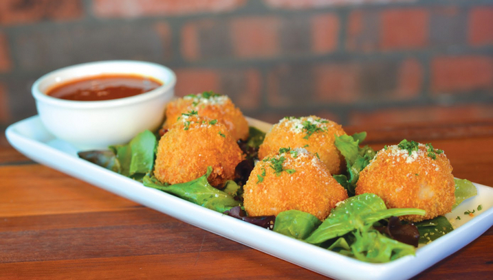 Arancini Appetizer  (ar·an·ci·ni)